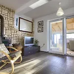 Old Fisherman's House - Sonja * Banj