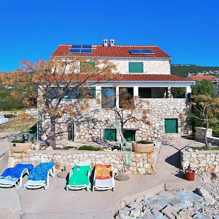 Old Fisherman's House - Sonja Apartment *