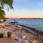 Apartament Old Fisherman's House - Sonja Banj